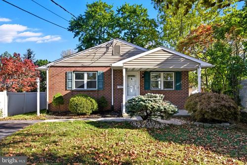 121 Dallas Rd, WILLOW GROVE, PA, 19090-2409 | Card Image