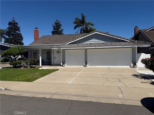 20542 Bearsden, Huntington Beach, CA, 92646 | Card Image