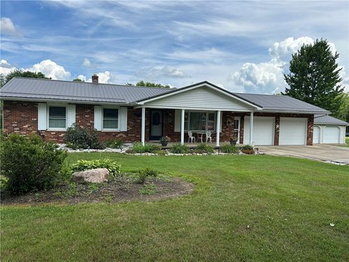 165 Probst Rd, Greenville, PA, 16125-9105 | Card Image