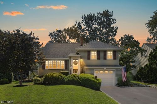 11 Mendell Ave, Cranford, NJ, 07016-3411 | Card Image