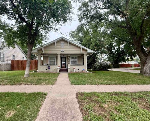 1700 W 7th St, Hastings, NE, 68901 | Card Image