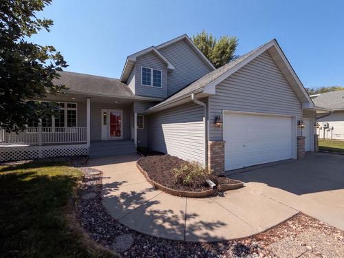 8763 Autumn Oaks Dr, Rockford, MN, 55373-9591 | Card Image