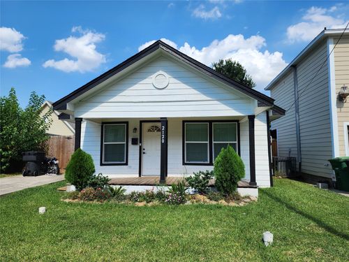 2120 Yates St, Houston, TX, 77020-4244 | Card Image