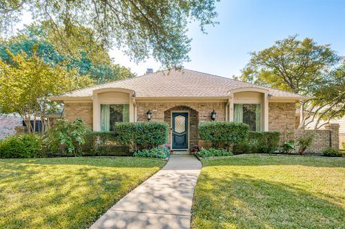 8808 Kenton Drive, Dallas, TX, 75231 | Card Image