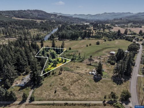 46321 next to Lyons Mill City Dr, Lyons, OR, 97358-9531 | Card Image