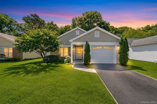 232 Belfast Ln, Ridge, NY, 11961-2022 | Card Image