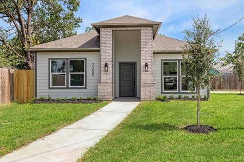 7209 Sherman Street, Houston, TX, 77011 | Card Image