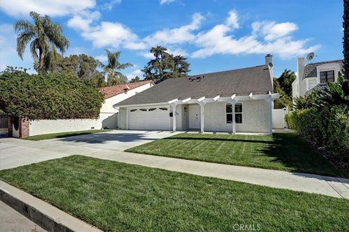 5346 Tyrone Ave, Sherman Oaks, CA, 91401-5726 | Card Image