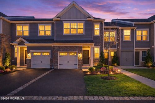 16 Chapel Ln, Neptune, NJ, 07753-7028 | Card Image