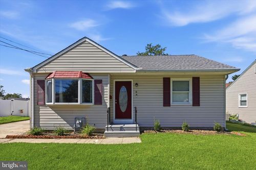 6 Wyndale Ave, MAPLE SHADE, NJ, 08052-3327 | Card Image