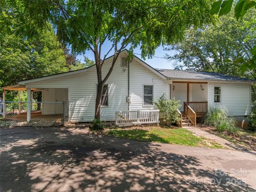 20 Spring Dr, Asheville, NC, 28806-1241 | Card Image
