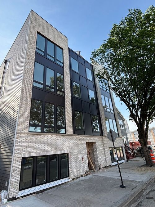 3n-1931 S Jefferson Street, Chicago, IL, 60616 | Card Image