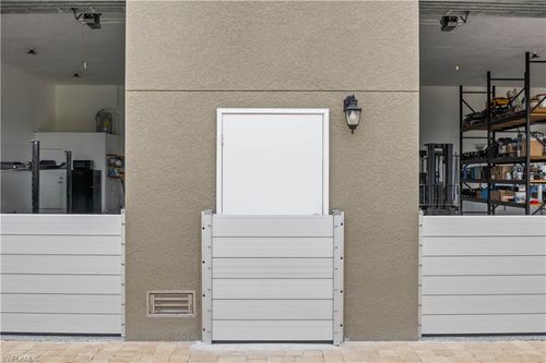 24490 Yacht Club Blvd, PUNTA GORDA, FL, 33955-1735 | Card Image