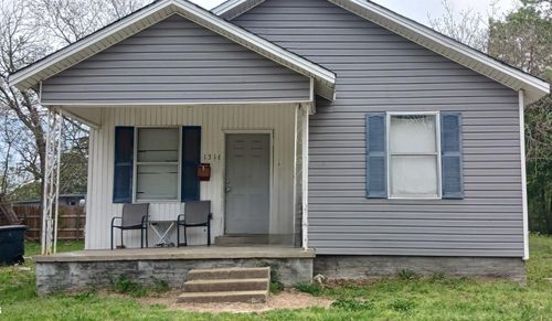 1316 Todd Ave, Dyersburg, TN, 38024-3130 | Card Image