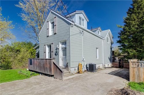 361 Waterloo St, Mount Forest, ON, N0G2L3 | Card Image