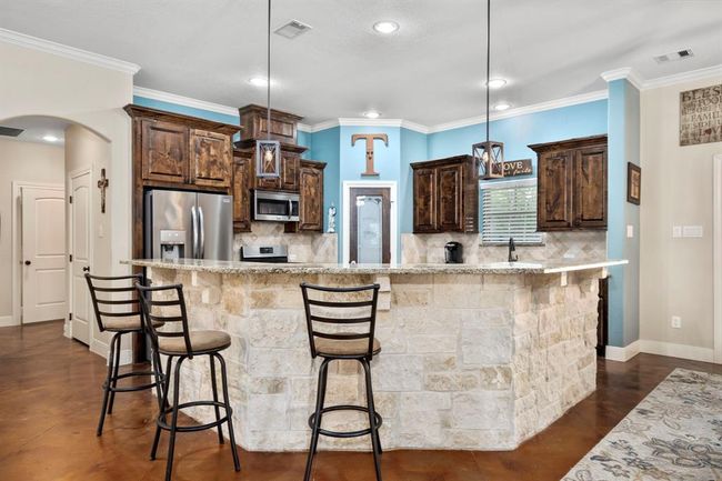 20585 Highway 146 N, Home with 3 bedrooms, 3 bathrooms and 3 parking in Liberty TX | Image 10