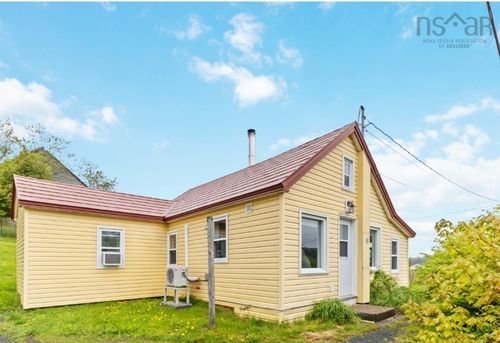 5448 Highway 325, Baker Settlement, NS, B4V7E9 | Card Image