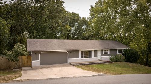 45 Penzance Dr, Bella Vista, AR, 72714-1725 | Card Image