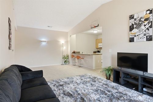 3134-2200 Classen Boulevard, Norman, OK, 73071 | Card Image