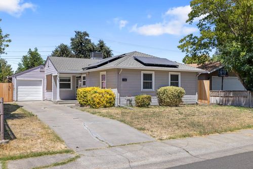 1755 Bristol Ave, Stockton, CA, 95204 | Card Image