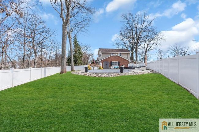 110 Oak Dr, House other with 4 bedrooms, 3 bathrooms and null parking in Middlesex NJ | Image 46
