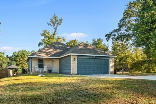 3031 Apache St, Willis, TX, 77378-3021 | Card Image