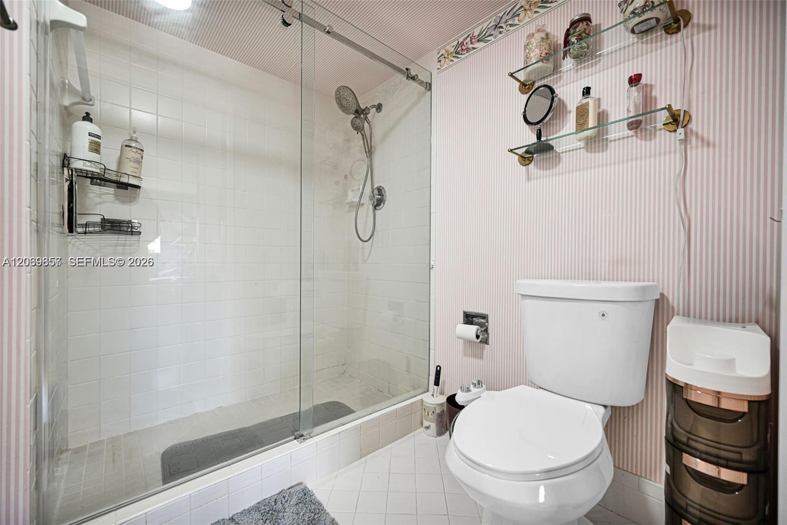 Residential in Pembroke Pines 5