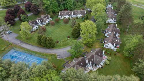 d-111 Lakeland Dr, Quechee, VT, 05059-3020 | Card Image