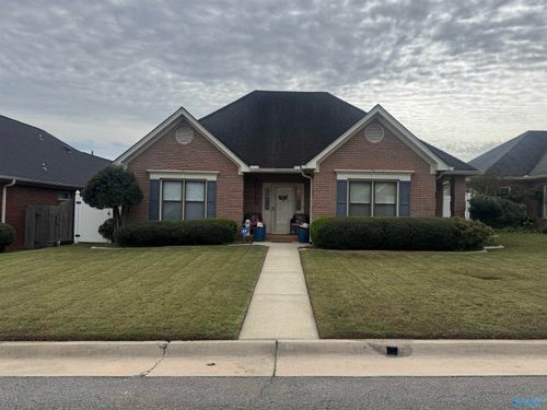 2217 Yorkshire Se, Decatur, AL, 35601-3469 | Card Image
