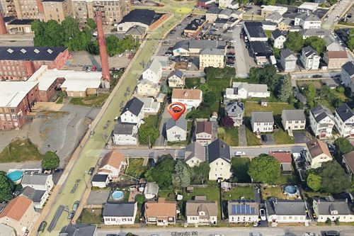 20 Wilcox St, Fall River, MA, 02724-2635 | Card Image