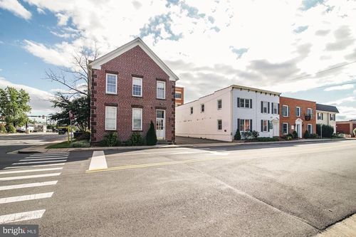 9251 Lee Ave, Manassas, VA, 20110-5514 | Card Image