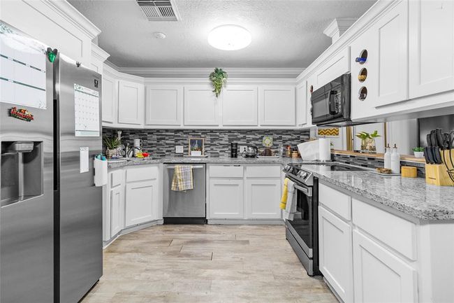 31811 Casey Rd, House other with 3 bedrooms, 4 bathrooms and null parking in New Caney TX | Image 15