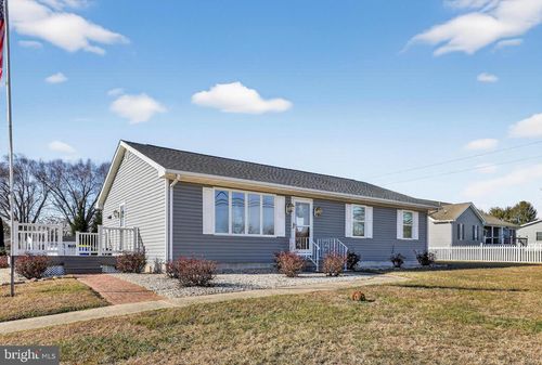 6215 N Dupont Hwy, DOVER, DE, 19901-2609 | Card Image