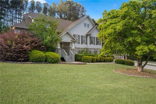 71 Jefferson Dr, Dallas, GA, 30132-9082 | Card Image