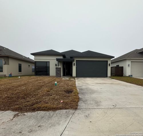 221 Abbey St, San Benito, TX, 78586-0249 | Card Image