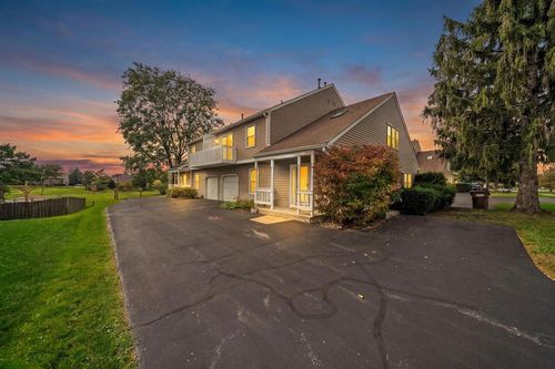 c-11411 Douglas Ave, Huntley, IL, 60142-7191 | Card Image