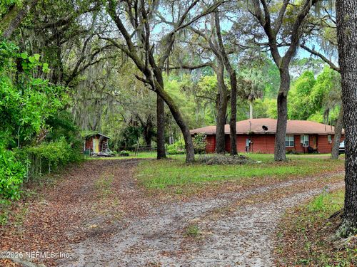 252 Georgetown Shortcut Rd, Crescent City, FL, 32112-4510 | Card Image