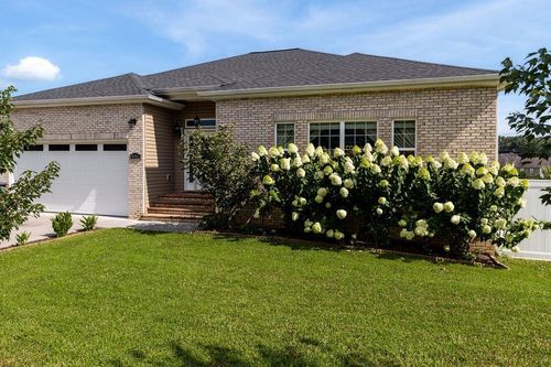 1311 Little Sorrell Dr, Harrisonburg, VA, 22801-7370 | Card Image