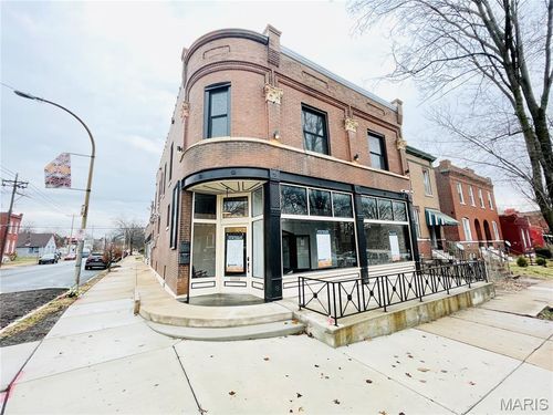 3323 Cherokee St, Saint Louis, MO, 63118-2809 | Card Image