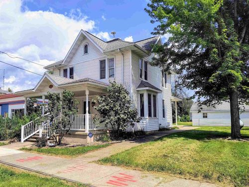 322 S. Main S Main St, Spillville, IA, 52168-4404 | Card Image