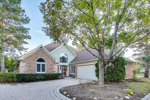 336 Rivershire Ct, Lincolnshire, IL, 60069-3822 | Card Image
