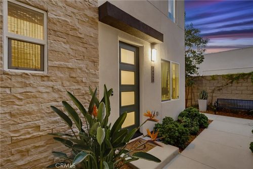 14352 Andean Way, Gardena, CA, 90249-2528 | Card Image