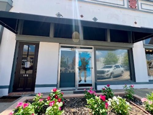 108 Farquhar St, Navasota, TX, 77868-3616 | Card Image