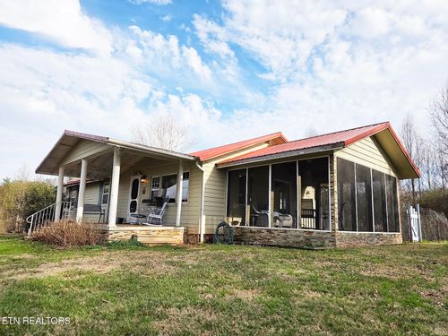 900 Teeters Rd, Greenback, TN, 37742-2318 | Card Image