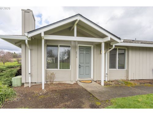 8315 Sw Shenandoah Way, Tualatin, OR, 97062-9303 | Card Image