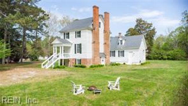 525 Main St, House other with 6 bedrooms, 3 bathrooms and null parking in Mathews VA | Image 6