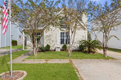 1706 James Buchanan Dr, Biloxi, MS, 39531-3319 | Card Image