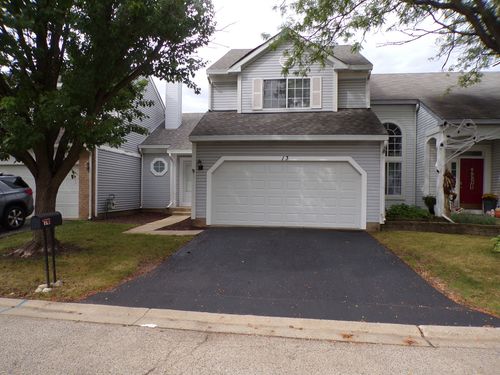 13 Redbud Ct, Lake In The Hills, IL, 60156-4660 | Card Image