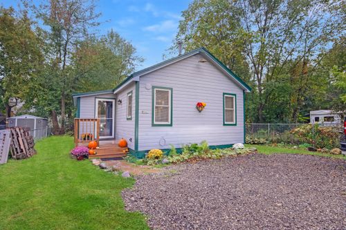 941 Hyacinth Rd, Genoa City, WI, 53128-1589 | Card Image