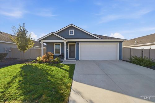 8673 E Love Ct, Nampa, ID, 83687-1060 | Card Image